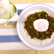 🥣『 ニックと豆のキーマカレー 』🍛🌿ジャックと豆の木ならぬ、、、😋