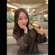 シャインマスカットのジャムがたっぷり！　中央自動車道　談合坂SA上り「まるっとシュー  シャインマスカット」