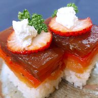 熊本の真っ赤な推し（押し）寿司