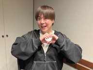 「ちょっとだけカッコつけて出よ」